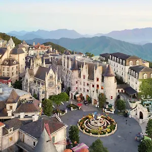 Mercure French Village Bana Hills Hotel